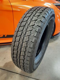 255-70-18 Bridgestone Dueler