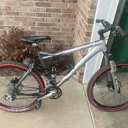 Trek Fuel 8 