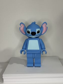 Huge Lego Stitch