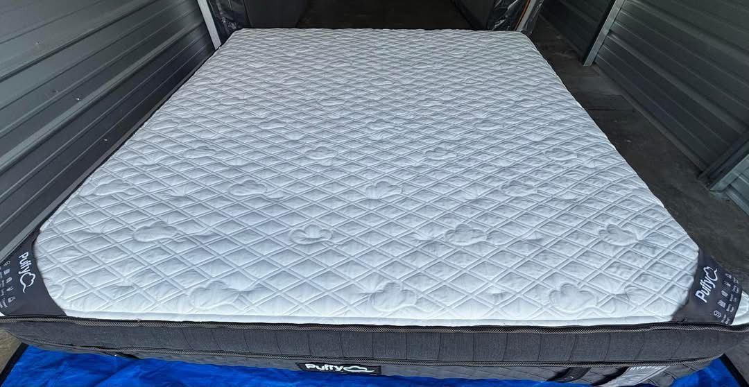 Puffy Royal Hybrid Queen Mattress
