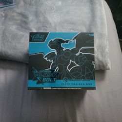 Pokemon TCG: Black Bolt Pokemon Center ETB 