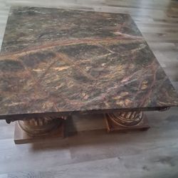 Mesa De Sentro Y 2 Ventanas 