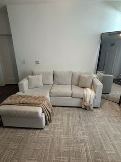 Couch/ Sectional