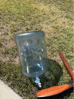 Water jug and stand