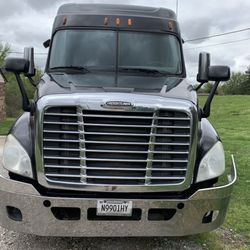 2010 Freightliner Cascadia 