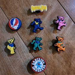 Lot Of 8 Grateful Dead Shoe Charms 