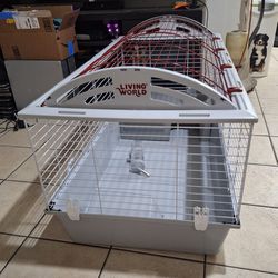 Like New! Living World - Deluxe Hybrid Habitat, X-Large - Rabbit, Guinea Pig, Chinchillas, and Small Animal Cage

