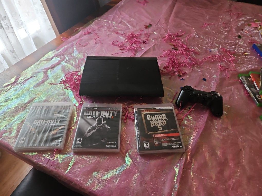 PS3 With 1 Controller And 3 Games