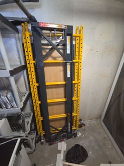 Metal tech rolling scaffold and work bench