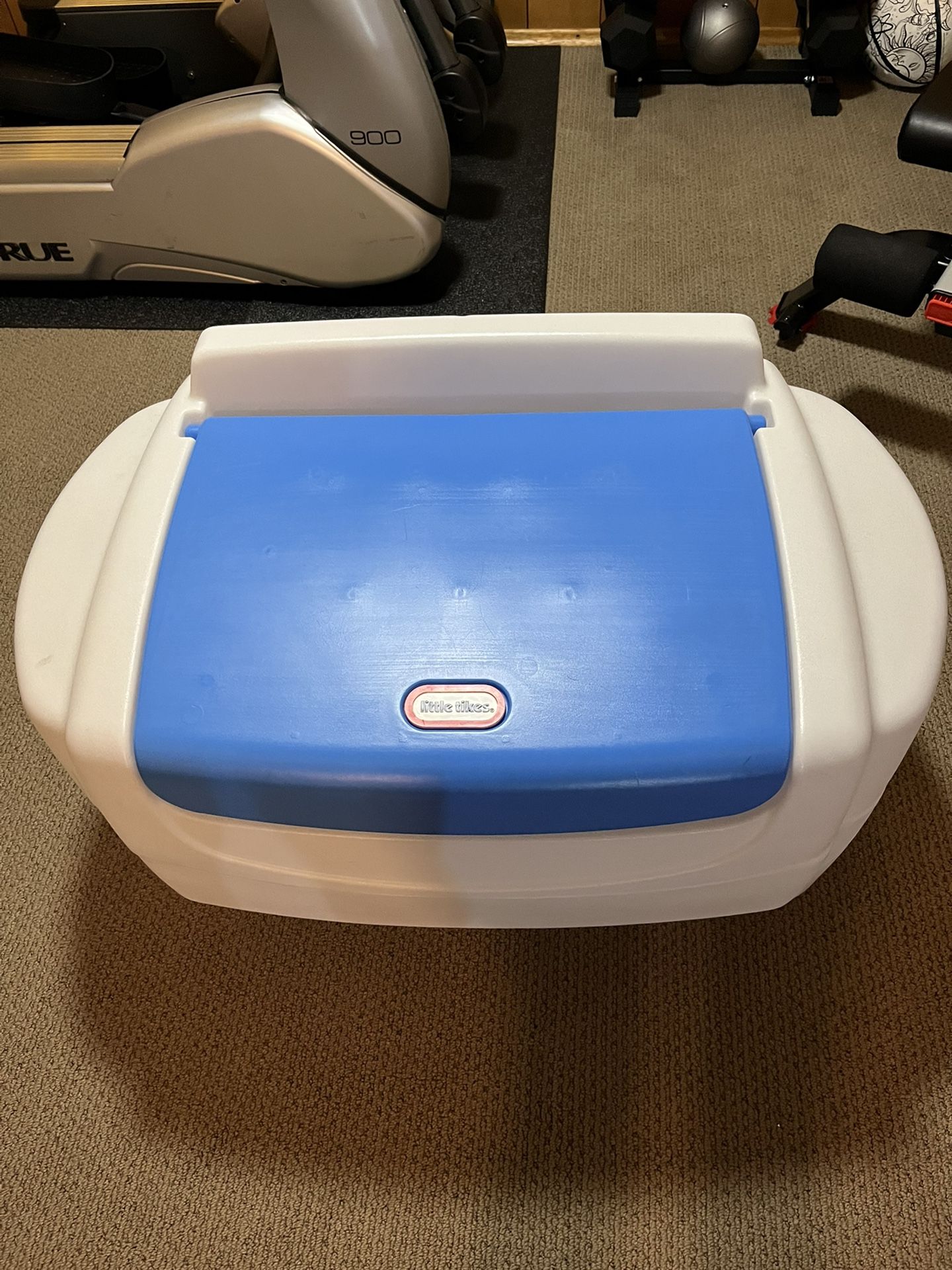 LITTLE TIKES BRIGHT 'N BOLDâ„¢ TOY CHEST