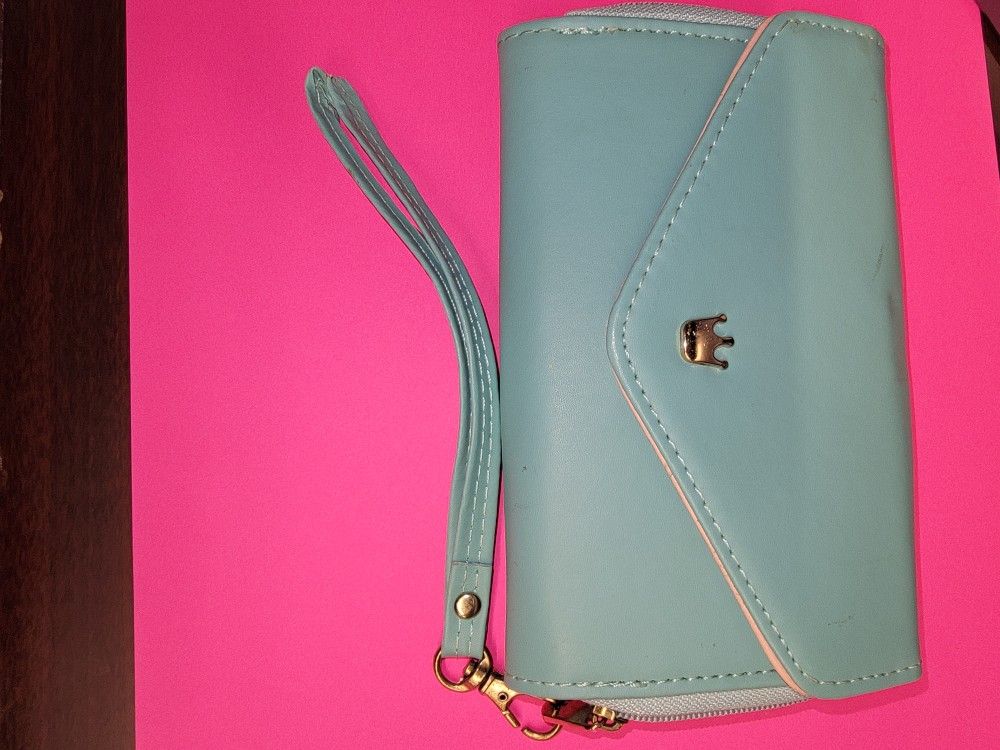 Crown Smart Wallet Wristlet