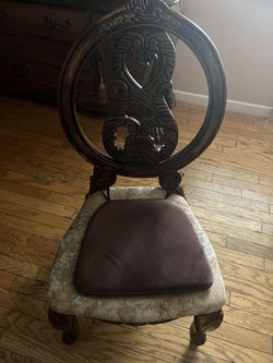 Table Chairs Set Of 4
