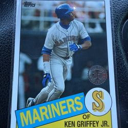 Ken Griffey Jr Topps Card