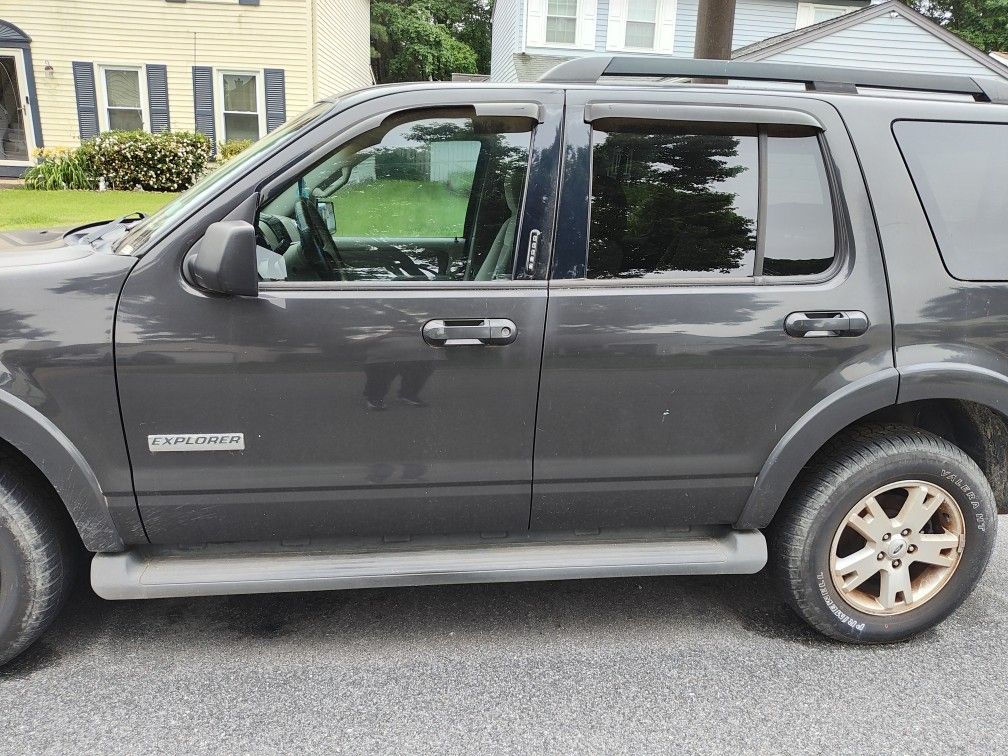 2007 Ford Explorer