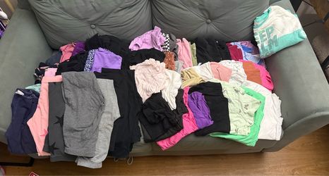 Girls lot over 70 pieces