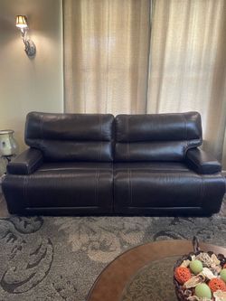 Electric Reclining Couch