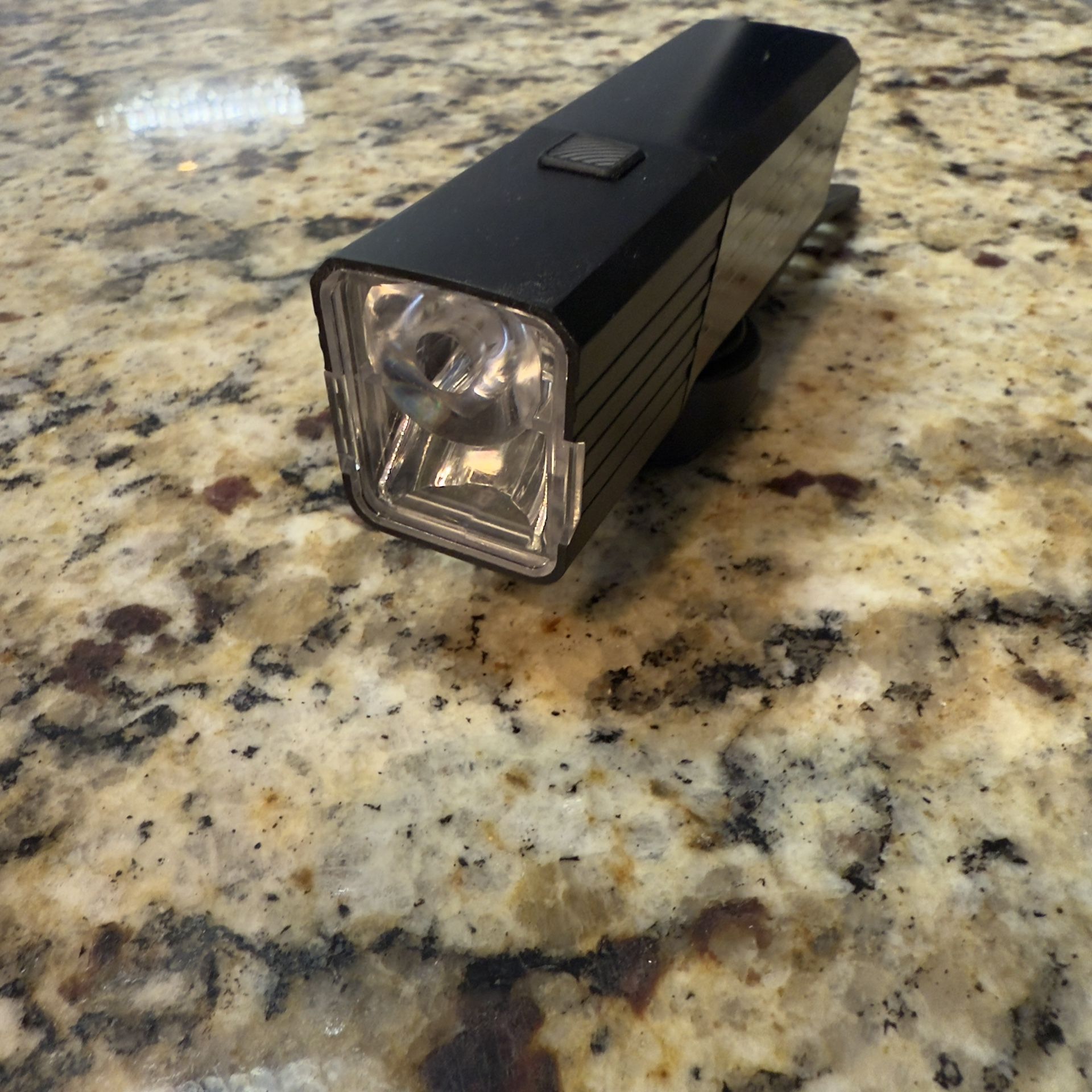 2025 New 6 LED 10000 Lumen Super Bright Bike Lights for Night Riding,360Rotatable Bike Headlight, Bicycle Light-10 Modes, Runtime 36+ hrs, Upgrade Wat
