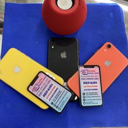I Phone Xr 64 GB Unlocked With 30 Days Warranty 
