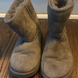 UGG Girls boots