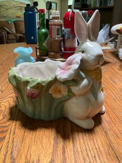 Bunny planter