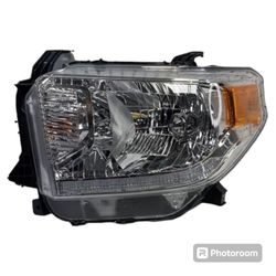 2013 2017 TOYOTA TUNDRA LEFT SIDE HEADLIGHT ASSEMBLY OEM