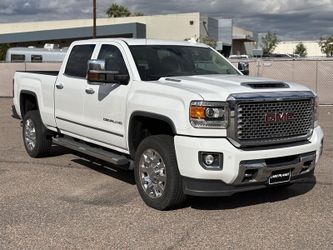 2017 GMC Sierra 2500 Denali DIESEL TRUCK 4WD GMC SIERRA 2500 DENALI 4X4