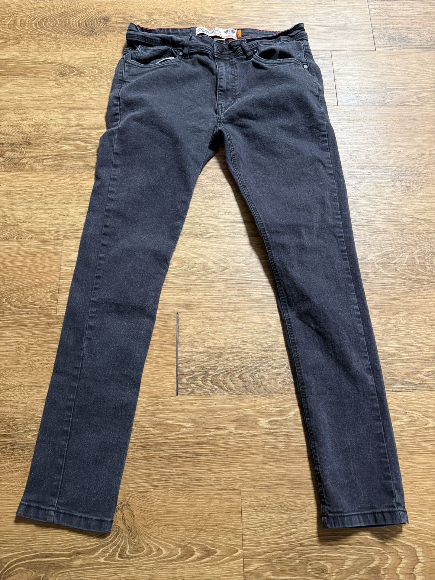 Size 32 men black skinny jeans