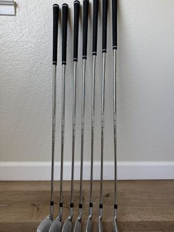 Titleist T-200 Irons