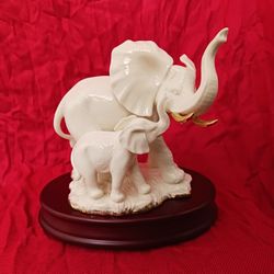 San Francisco Music Box Co. Porcelain Elephants 