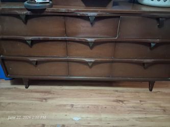 Vintage Mainline Dresser and mirror set