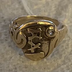 Antique 10 kt Gold and Diamond Ring Size 8