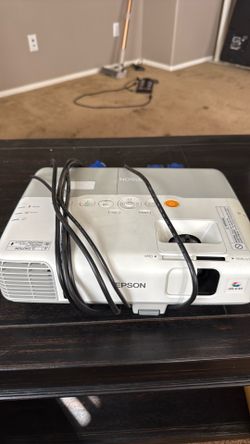 Portable 3LCD Room Projector