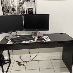 Black desk with chair