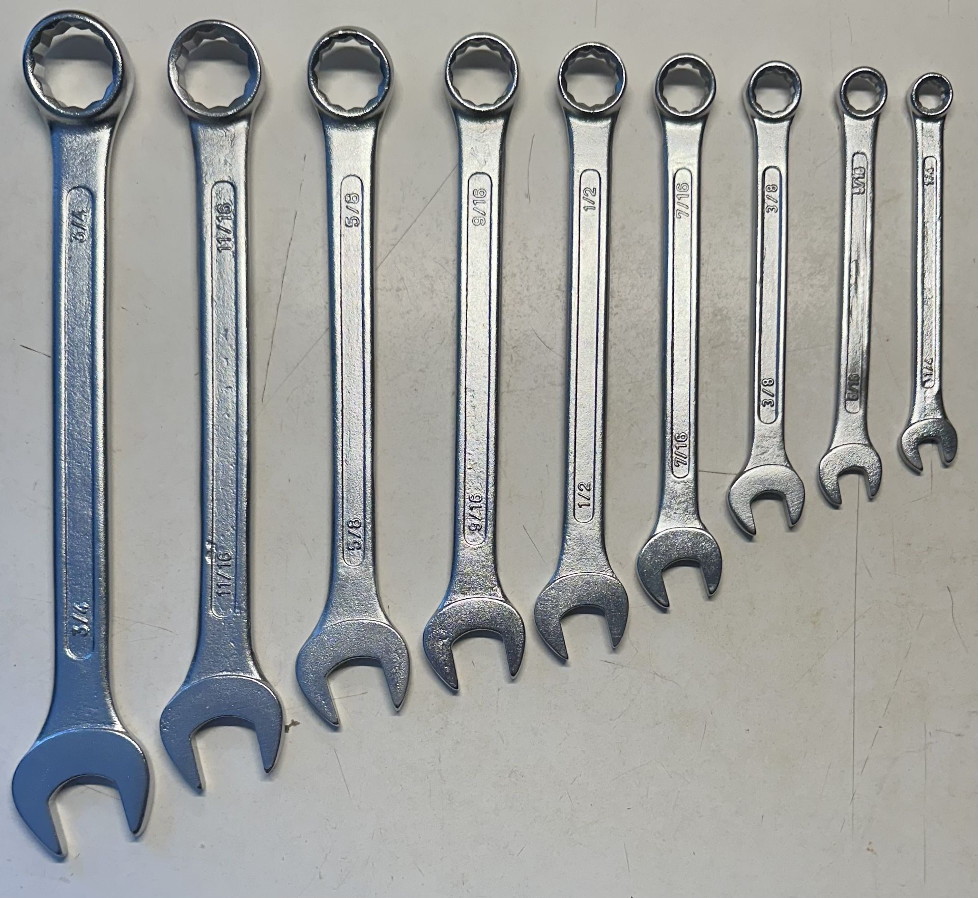 9 Tool Open/Closed SAE Wrench Set Like New
