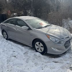 2012 Hyundai Sonata Hybrid