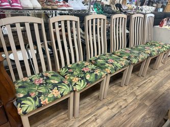 Dining Chairs 
