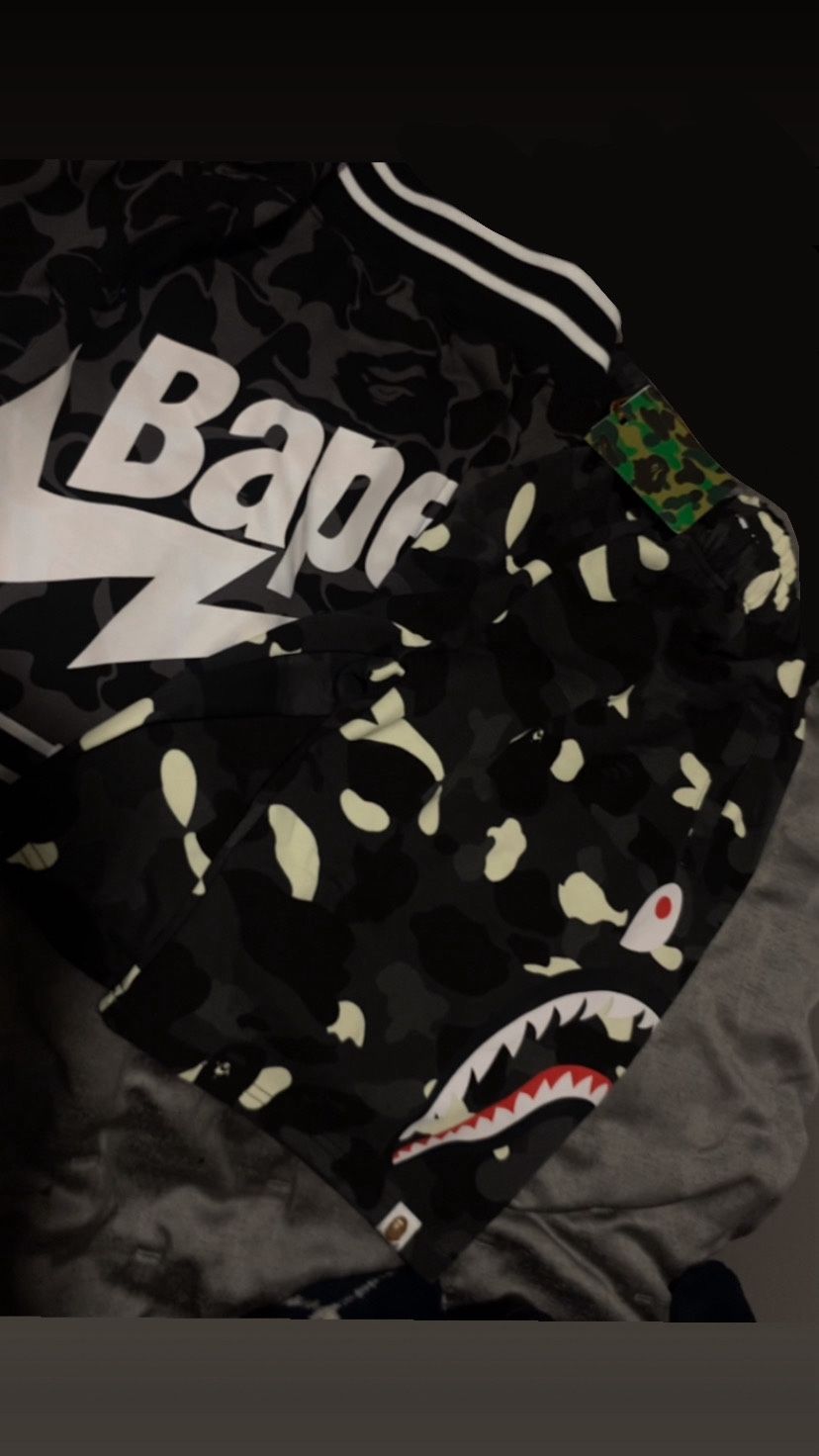 BAPE SHORTS 