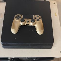 PS4 Slim + Controller