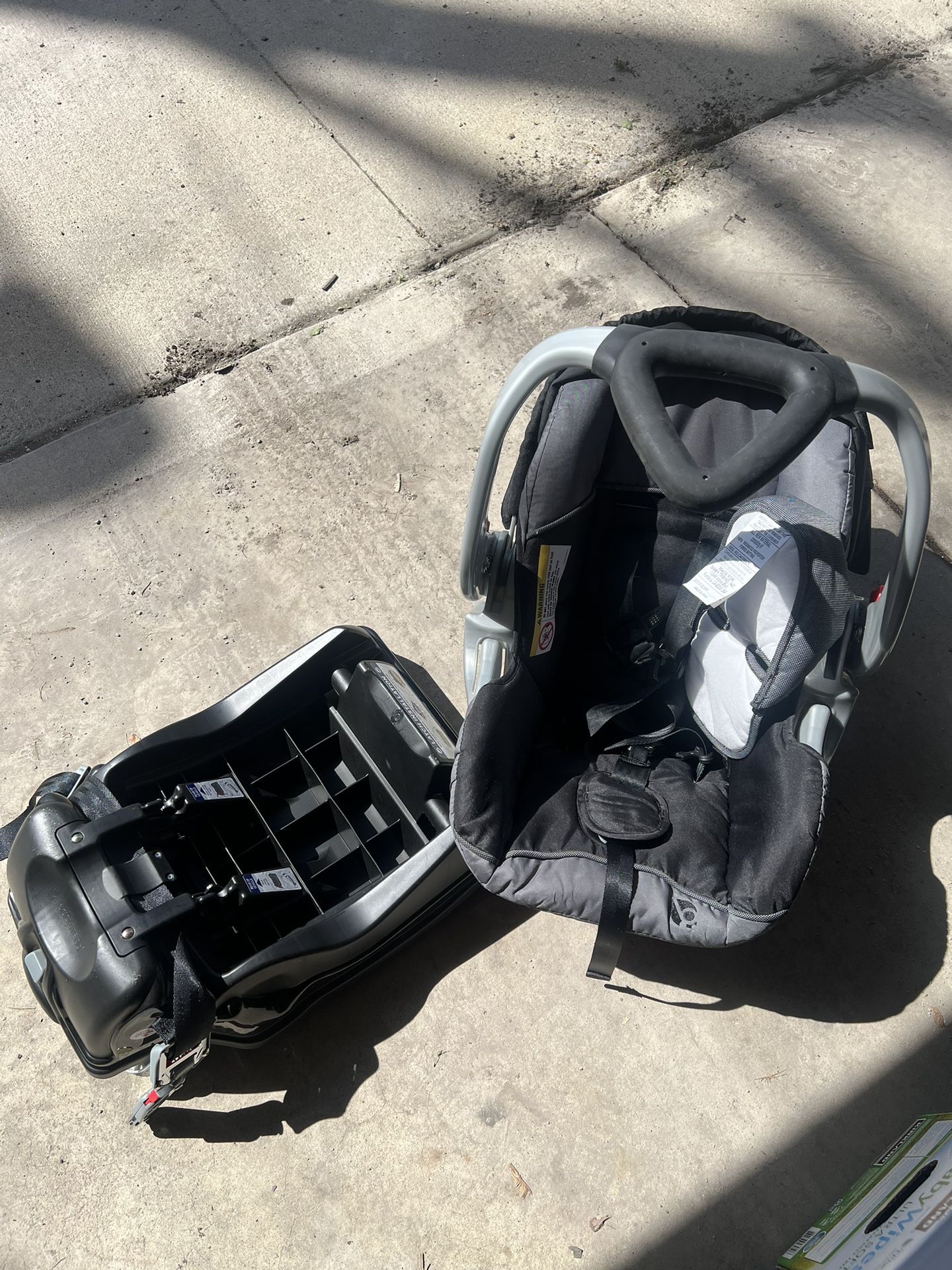 Infant Car Seat With Base 