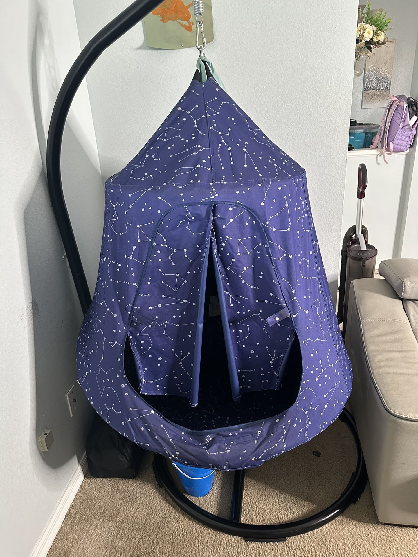 Kids Cozy Hanging Pod