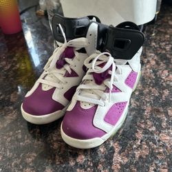 Jordan 6 Retro