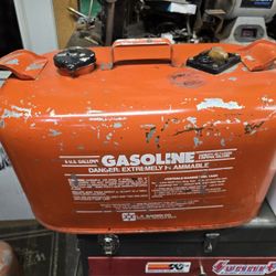LS Brown Outboard Motor Gas Tank/Cans 