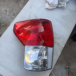 Calavera Para Toyota Tondra Original 