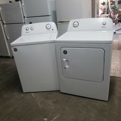 Amana Washer And Electric Dryer Set