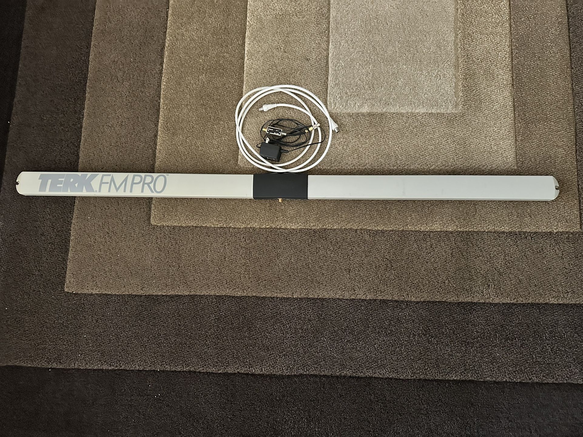 Terk FM Pro Indoor/Outdoor Antenna