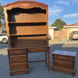 Beautiful Desk And Nightstand 