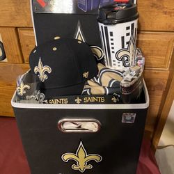 New Orleans Saint Bucket