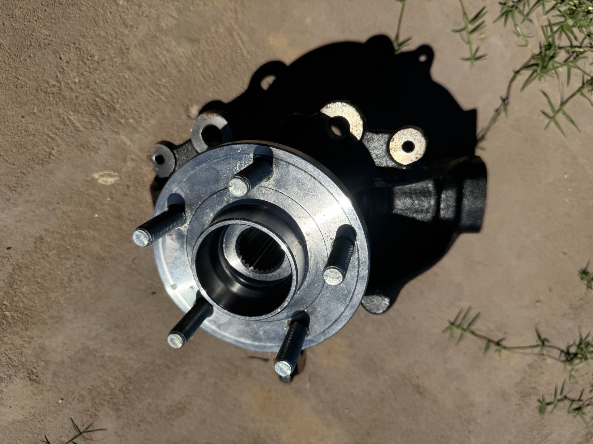 Ford Focus Knuckle Left