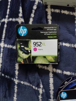 HP 952XL High Yield Magenta Original Ink Cartridge, ~1,450 pages