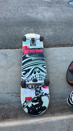20or 15 dollar skateboard